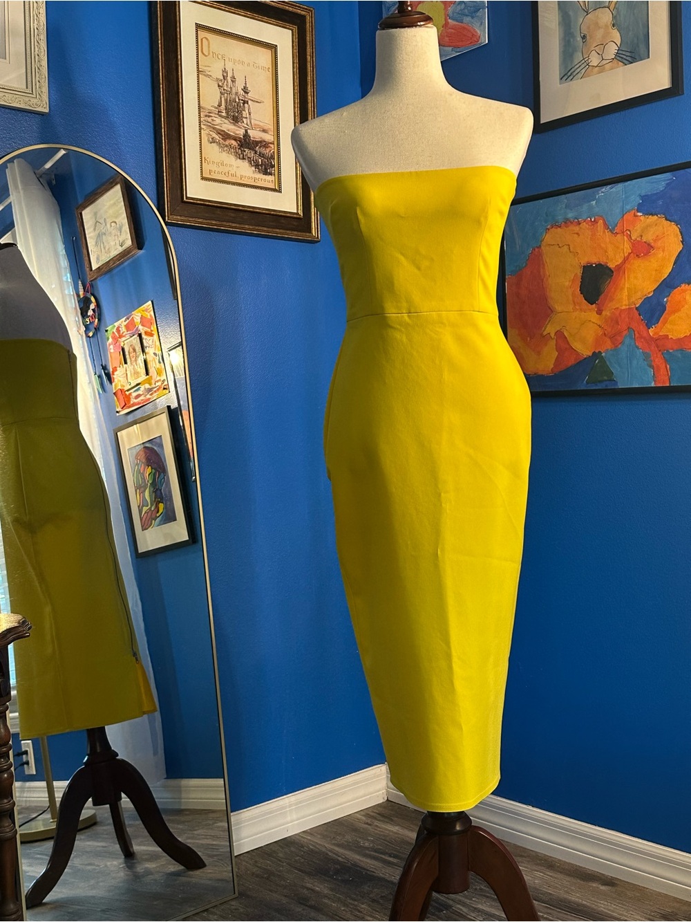 Alex Perry Strapless Midi Dress Chartreuse Yellow Sheath Size 4